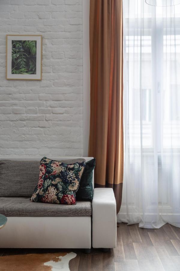 Vintage Downtown By Izabell Apartment