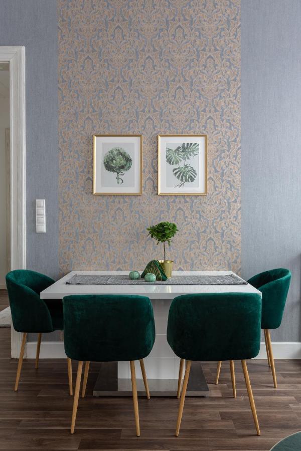Apartment Vintage Downtown By Izabell